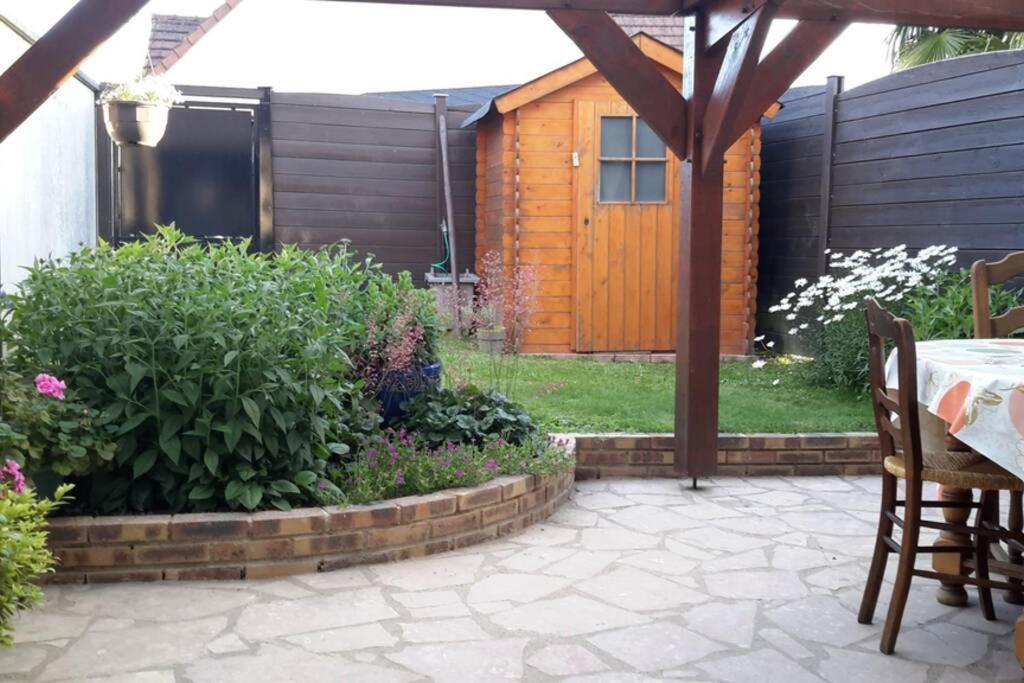 Agreable Logement Dans Petit Village Sud-Essonne Champcueil 外观 照片