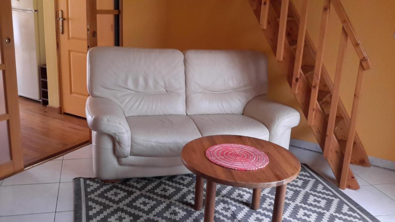 Agreable Logement Dans Petit Village Sud-Essonne Champcueil 外观 照片